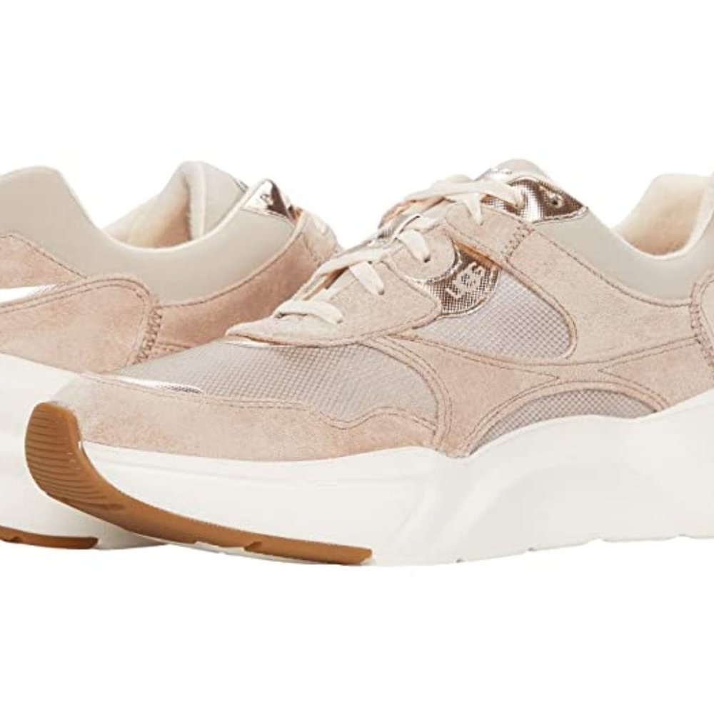 UGG LA Hill sneaker Size 5